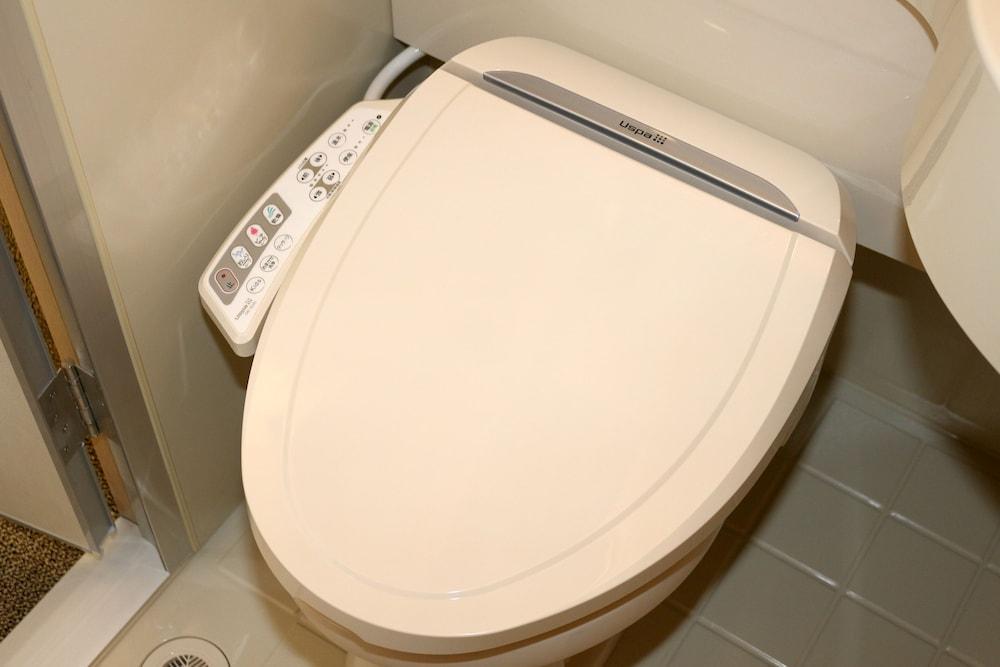 Toyoko Inn Osaka Kyobashi Sakuranomiya Екстер'єр фото