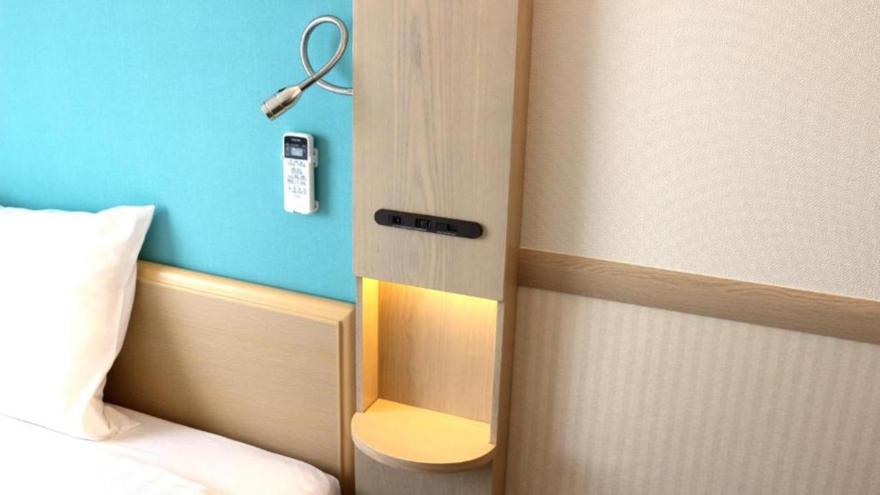 Toyoko Inn Osaka Kyobashi Sakuranomiya Екстер'єр фото